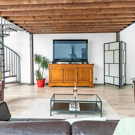 Le Faubourg Saint Martin Loft And 1 Senlis (Oise)