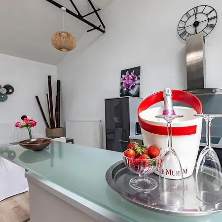 Le Faubourg Saint Martin Loft&spa 1 Senlis (Oise)