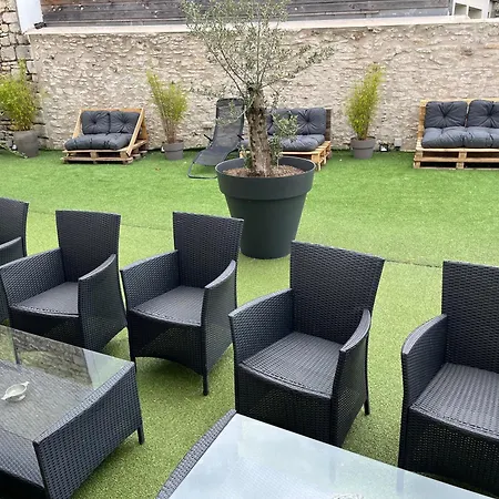 Le Faubourg Saint Martin Loft And 1 Apartment Senlis (Oise)